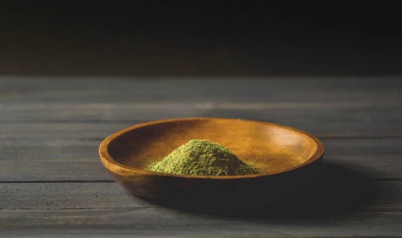 Kratom Shots: What They Are, How to Use Them Safely, and What to Look For